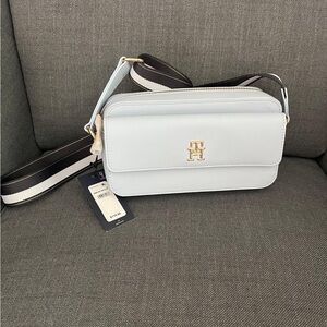 Tommy Hilfiger cross body purse